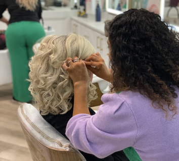 Finishing Touches - Brow Waxing